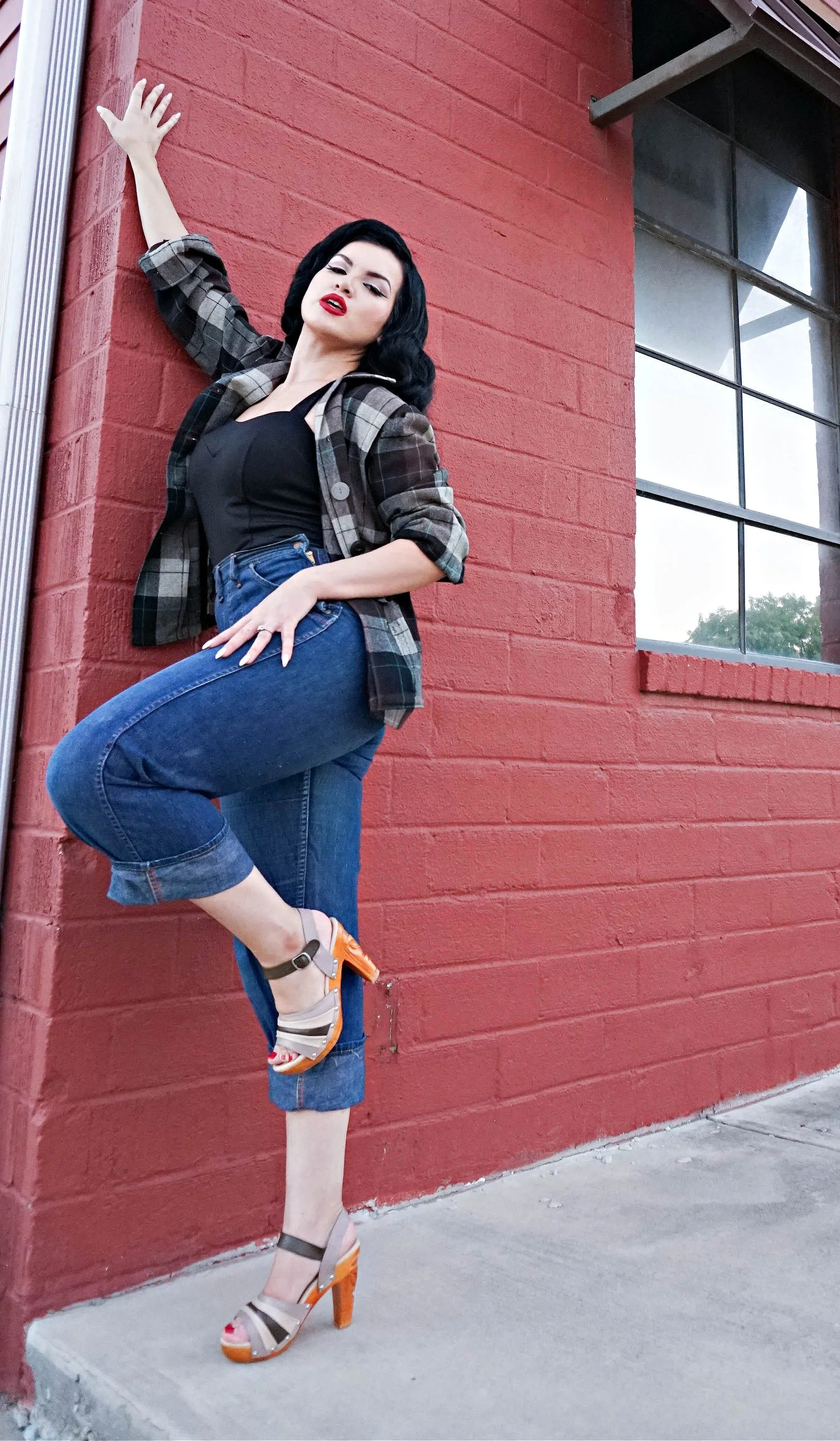The Rockin' Tiki/with Ankle Strap - in new Nudes!